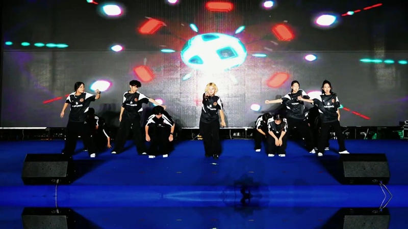 醒狮堂 LION DANCE STUDIO 户外街舞汇演纪实短片38秒