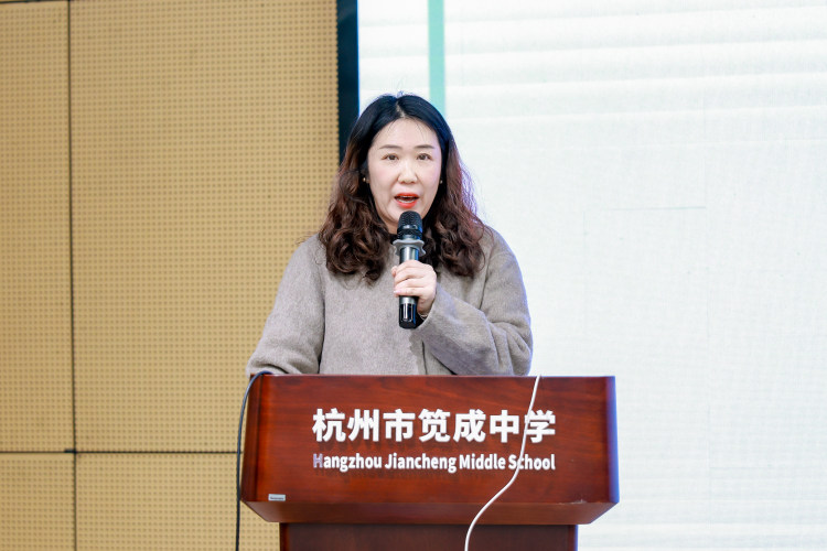 以研促教，赋能成长：钟公庙中学教师跟岗学习活动跟拍
