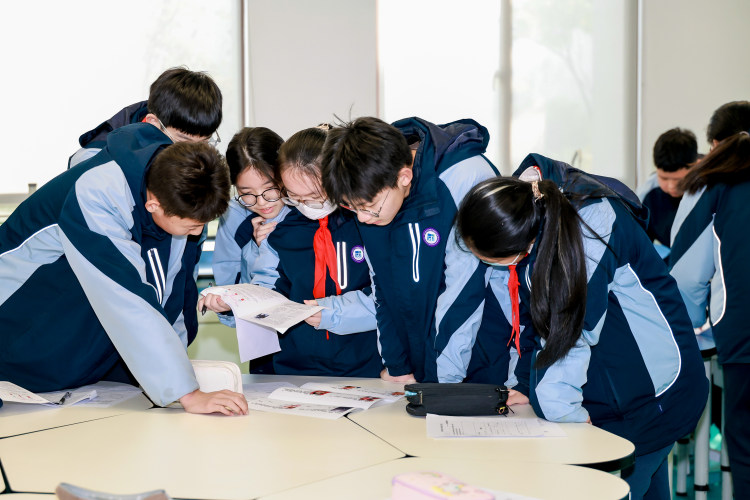 以研促教，赋能成长：钟公庙中学教师跟岗学习活动跟拍