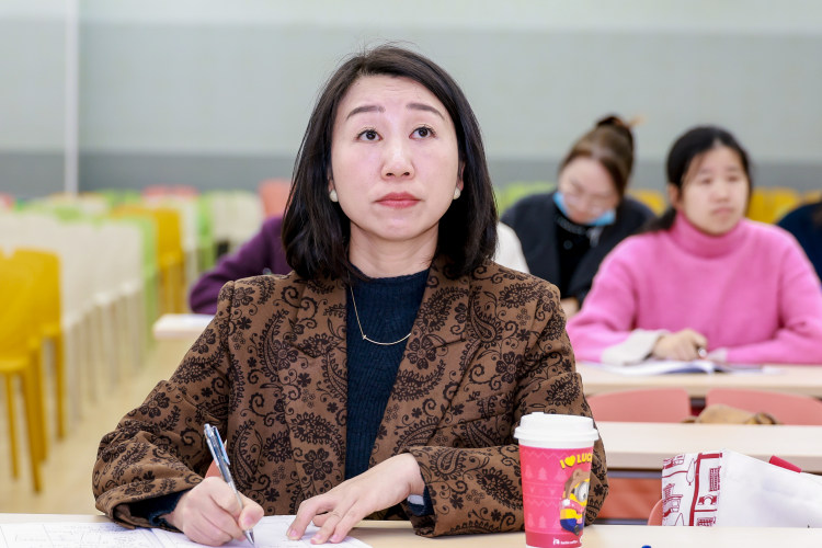 以研促教，赋能成长：钟公庙中学教师跟岗学习活动跟拍